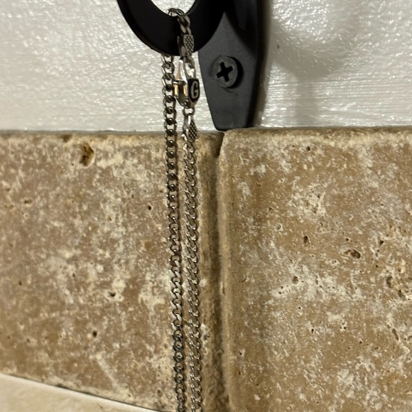 NWOT GLD 3mm 18” Micro Cuban Chain Necklace - White Gold Finish - Picture 3 of 4